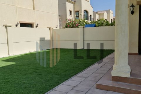Villa sa Abu Dhabi, UAE 3 silid-tulugan, 259.2 sq.m. № 624103 - larawan 14