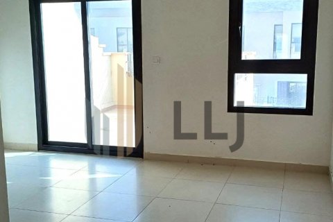 Villa sa Abu Dhabi, UAE 3 silid-tulugan, 259.2 sq.m. № 624103 - larawan 9