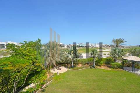 Villa sa Saadiyat Island, Abu Dhabi, UAE 5 silid-tulugan, 748 sq.m. № 624101 - larawan 32