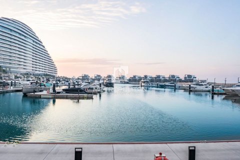 Jumeirah、Dubai、UAE にあるマンション販売中 2ベッドルーム、187 m2、No591947 - 写真 1