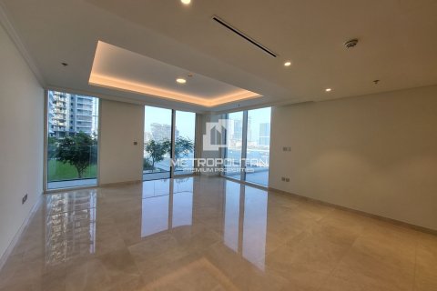 Apartmen di Dubai Harbour, Dubai, UAE 2 bilik tidur, 124 meter persegi № 593836 - foto 1