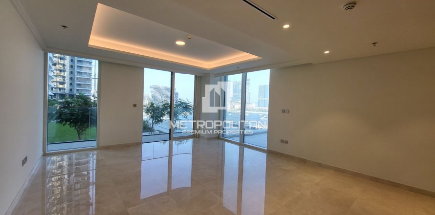 Apartmen di Dubai Harbour, Dubai, UAE 2 bilik tidur, 124 meter persegi № 593836