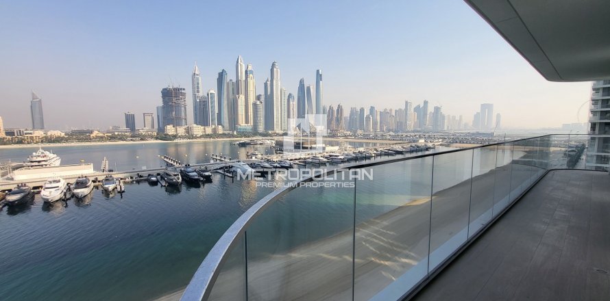 Apartment in Dubai Harbour, Dubai, UAE 2 bedrooms, 111 sq.m. № 593838