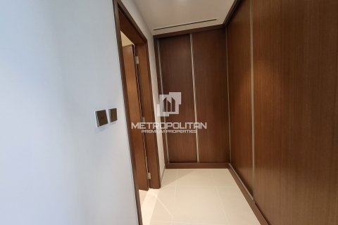 Apartment in Dubai Harbour, Dubai, UAE 2 bedrooms, 111 sq.m. № 593838 - photo 12