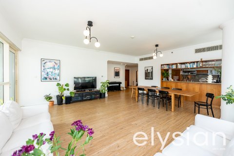 Apartment in Dubai Marina, UAE 3 bedrooms, 192 sq.m. № 586125 - photo 15
