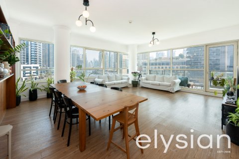 Apartment in Dubai Marina, UAE 3 bedrooms, 192 sq.m. № 586125 - photo 3
