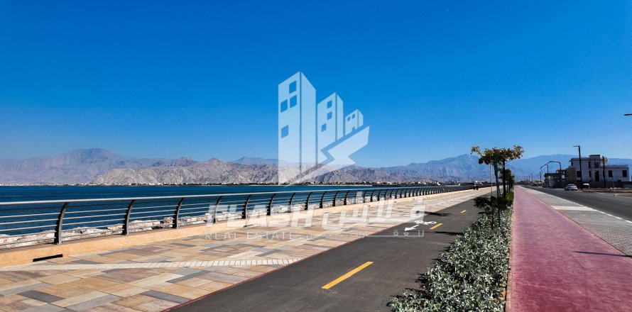 Pozemek v Al Mairid, Ras Al Khaimah, SAE 1800 m² Č.: 611692