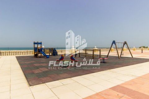 Byt v Al Hamra Village, Ras Al Khaimah, SAE 2 ložnice, 118.9 m² Č.: 611687 - fotografie 10