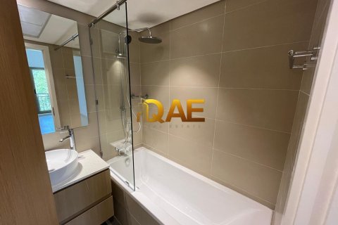 Apartamento para arrendamento em The Gardens, Dubai, EAU 2 quartos, 94 m2 № 569903 - foto 7