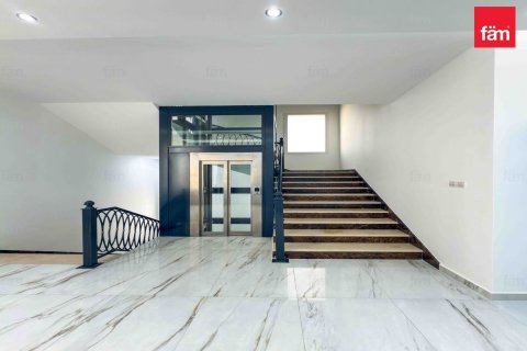 Vilë në Dubai, Emiratet e Bashkuara Arabe 3 dhoma gjumi, 464.5 m2. № 621434 - Foto 4