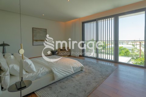Vilë në Saadiyat Island, Abu Dhabi, Emiratet e Bashkuara Arabe 6 dhoma gjumi, 591.4 m2. № 597096 - Foto 7