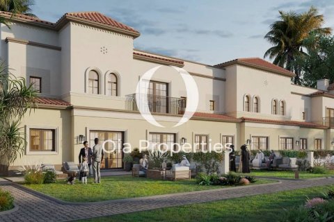 Townhouse in Abu Dhabi, UAE 2 bedrooms, 124 sq.m. № 608647 - photo 2