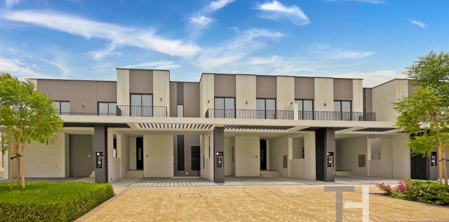 Townhouse in Dubai South (Dubai World Central), UAE 3 bedrooms, 181 sq.m. № 590294