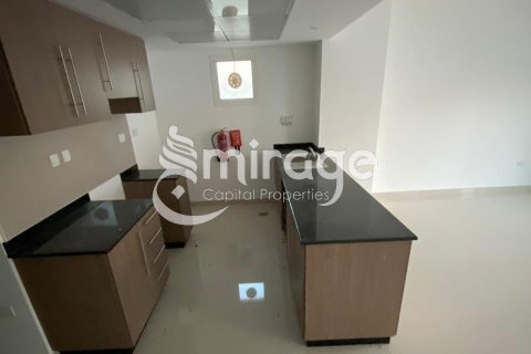 Řadový dům v Al Samha, Abu Dhabi, SAE 3 ložnice, 157 m² Č.: 596979 - fotografie 9