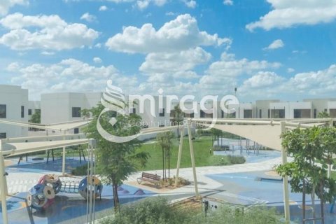 Vila na Yas Island, Abu Dhabi, SAE 3 ložnice, 348 m² Č.: 596959 - fotografie 1