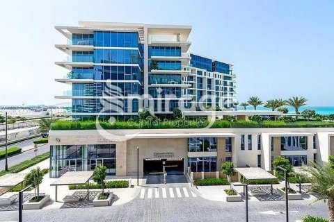 Apartment on the Saadiyat Island, Abu Dhabi, UAE 1 bedroom, 139.1 sq.m. № 596982 - photo 1