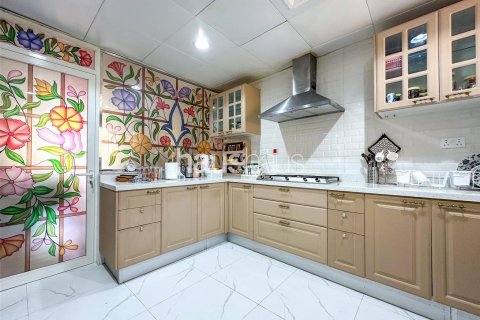 Řadový dům v The Springs, Dubai, SAE 3 ložnice, 240 m² Č.: 625908 - fotografie 7