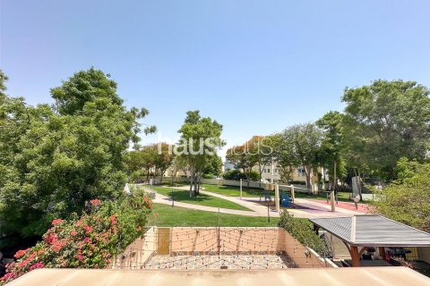 Řadový dům v The Springs, Dubai, SAE 3 ložnice, 240 m² Č.: 625908 - fotografie 1