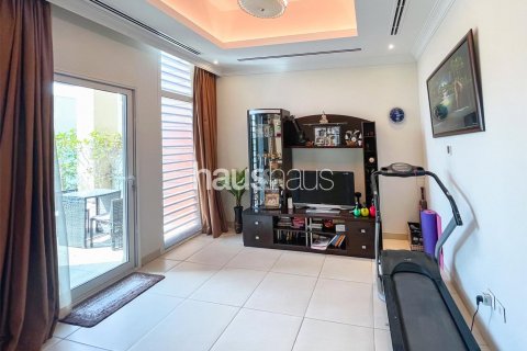 Al Barsha, Dubai, संयुक्त अरब अमीरात में विला, 3 बेडरूम, 286 वर्ग मीटर, संख्या 625928 - फ़ोटो 11
