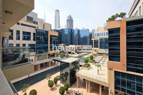 Apartment in Business Bay, Dubai, UAE 1 room, 61 sq.m. № 625927 - photo 1