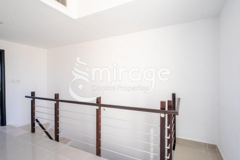 Vila v Al Reef, Abu Dhabi, SAE 3 ložnice, 174.1 m² Č.: 550687 - fotografie 7