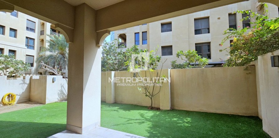 Apartament në Old Town, Dubai, Emiratet e Bashkuara Arabe 1 dhomë gjumi, 182 m2. № 592982