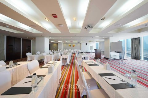 Zyrë në Business Bay, Dubai, Emiratet e Bashkuara Arabe 181.3 m2. № 597515 - Foto 14