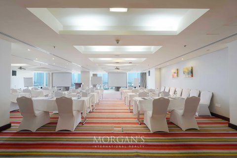 Zyrë në Business Bay, Dubai, Emiratet e Bashkuara Arabe 181.3 m2. № 597515 - Foto 4