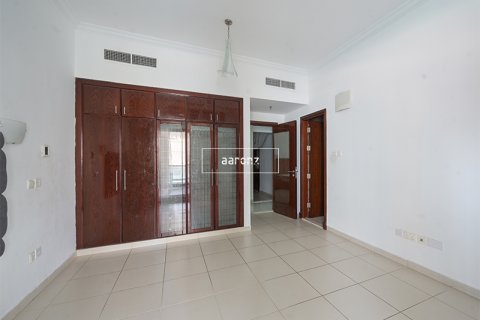 Apartment in Dubai Marina, UAE 2 bedrooms, 176.4 sq.m. № 624243 - photo 5