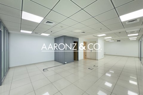 Kancelář v Jumeirah Lake Towers, Dubai, SAE 177.5 m² Č.: 624309 - fotografie 2