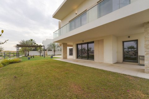 Proprietà commerciale in affitto a Yas Island, Abu Dhabi, EAU 650 mq. № 594872 - foto 1