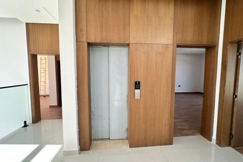 Komerční nemovitost v Al Shamkha, Abu Dhabi, SAE 6 ložnice, 601 m² Č.: 593922 - fotografie 7