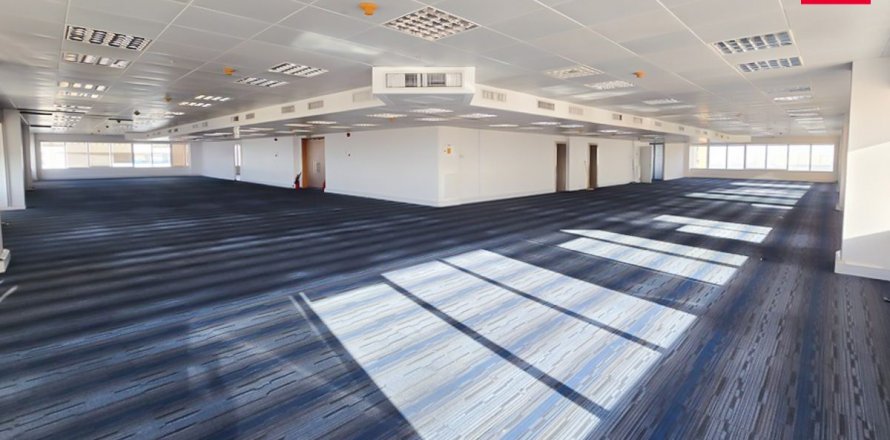 Kantoor in Sheikh Zayed Road, Dubai, VAE 744.3 vr.m. nr 557042