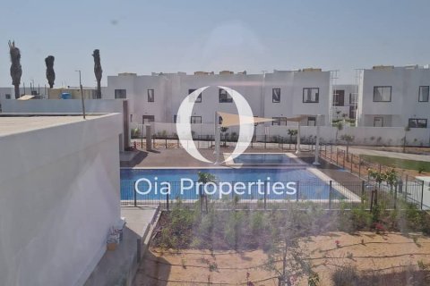 Townhouse in Al Ghadeer, Abu Dhabi, UAE 2 bedrooms, 158 sq.m. № 608524 - photo 3