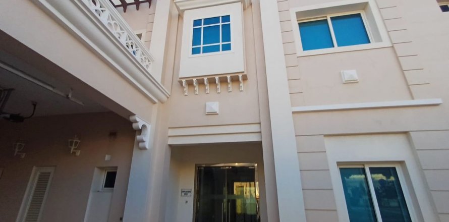 阿联酋 Abu Dhabi The Marina 别墅  5 卧, 516 平方米 , 编号 594195