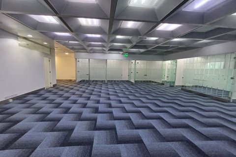Kancelář v Hamdan Street, Abu Dhabi, SAE 331 m² Č.: 594194 - fotografie 3