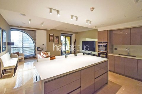 Apartment in Jumeirah Beach Residence, Dubai, UAE 4 bedrooms, 264 sq.m. № 625760 - photo 3