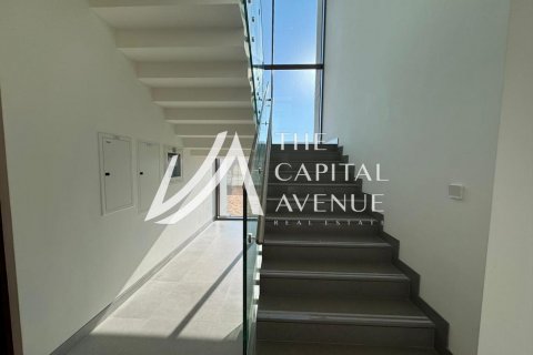 Vila v Abu Dhabi, SAE 4 ložnice, 423 m² Č.: 604817 - fotografie 6