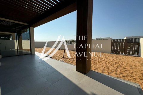 Vila v Abu Dhabi, SAE 4 ložnice, 423 m² Č.: 604817 - fotografie 3