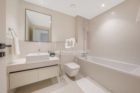 Apartment in Dubai Harbour, Dubai, UAE 2 bedrooms, 107 sq.m. № 592172 - photo 17