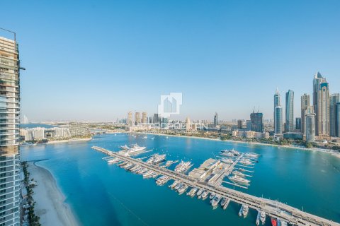 Apartment in Dubai Harbour, Dubai, UAE 2 bedrooms, 107 sq.m. № 592172 - photo 13