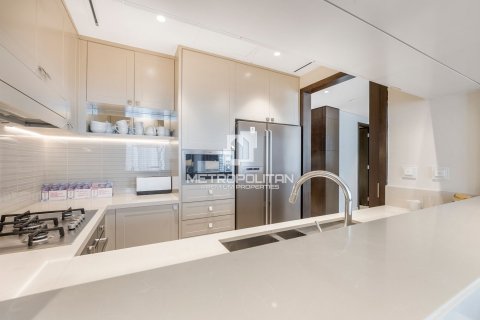 Müüa korter asukohaga Downtown Dubai (Downtown Burj Dubai), Dubai, AÜE: 2 magamistoaga, 140 m² Nr 591997 - pilt 5