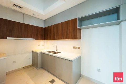 Appartamento in affitto a Dubai, EAU 4 camere da letto, 469.1 mq. № 623006 - foto 10