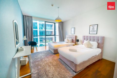 Appartamento in affitto a Al Wasl, Dubai, EAU 2 camere da letto, 170.3 mq. № 623009 - foto 11