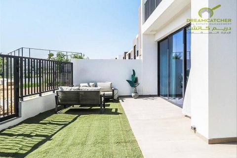 Vilë në Mina Al Arab, Ras Al Khaimah, Emiratet e Bashkuara Arabe 3 dhoma gjumi, 354.8 m2. № 588387 - Foto 5