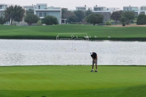 Apartment in Al Zorah, Ajman, UAE 2 bedrooms, 170 sq.m. № 588323 - photo 22