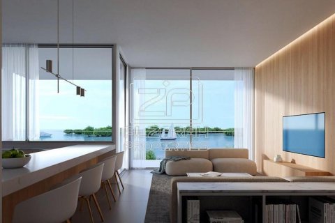 Apartment in Al Zorah, Ajman, UAE 2 bedrooms, 170 sq.m. № 588323 - photo 6