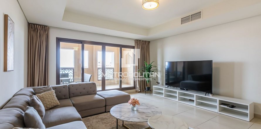 Byt v Palm Jumeirah, Dubai, SAE 3 ložnice, 219 m² Č.: 593068