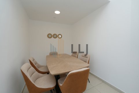 Apartment in Al Reem Island, Abu Dhabi, UAE 2 bedrooms, 95.7 sq.m. № 610038 - photo 9