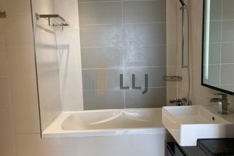 Apartmen di Al Khalidiya, Abu Dhabi, UAE 3 bilik tidur, 186.7 meter persegi № 610035 - foto 5